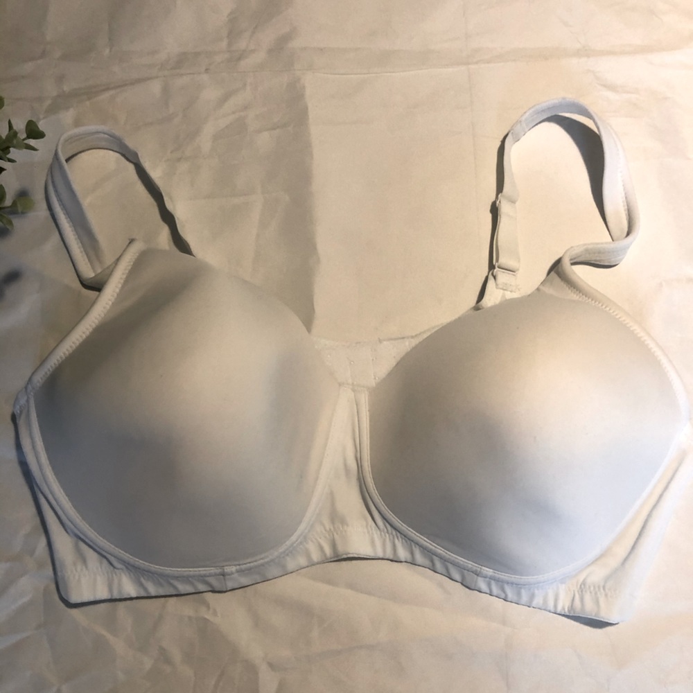Leading lady white bra size 44 C